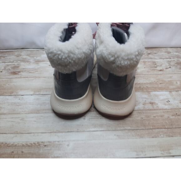 Cole Haan Womens Size 8B Zerogrand Flex Water Resistant Boot Gray W22568 - Picture 9 of 10